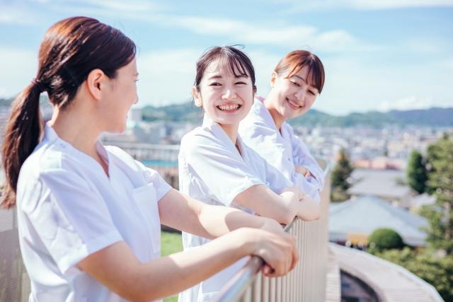 【東区/正社員】婦人科クリニックでの看護師募集！駅近◎日・祝・隔週土曜日休み/長期休暇あり★